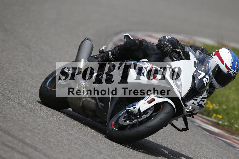 /Archiv-2024/29 12.06.2024 MOTO.CH Track Day ADR/Gruppe gelb/72